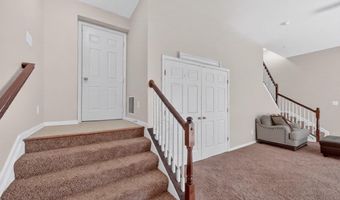 24650 CARIBOU Sq, Aldie, VA 20105