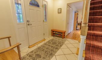 3666 Frederick Dr, Ann Arbor, MI 48105