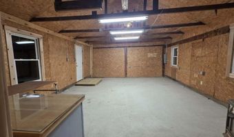 887 Foxes Ridge Rd, Acton, ME 04001