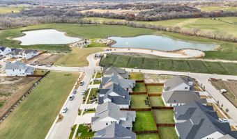 203 Kingfisher Ln, Aledo, TX 76008