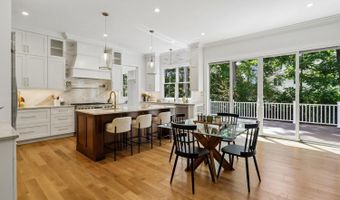 7926 BOLLING Dr, Alexandria, VA 22308