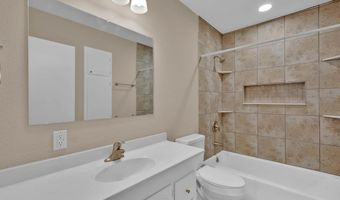 3898 Ella St, Bossier City, LA 71112