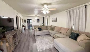 327 E 16th St, Baxter Springs, KS 66713