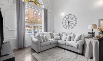 2132 Sarah St 102, Airville, PA 15203