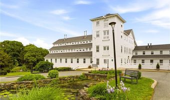 40 Web Ave 11, North Kingstown, RI 02852