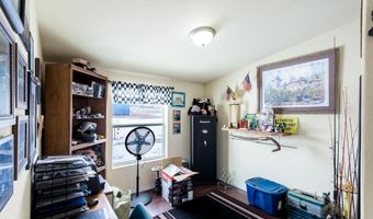 93 BLACKHAWK Trl, Boulder, WY 82923