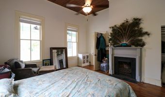 526 Academy St, Bainbridge, GA 39819