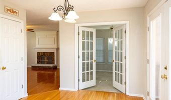 5079 Newpark Dr NW, Acworth, GA 30101