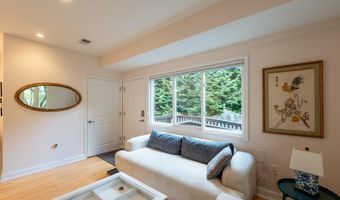 4614 ROXBURY Dr, Bethesda, MD 20814