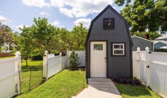 47 Sunnyside Dr, Athens, OH 45701