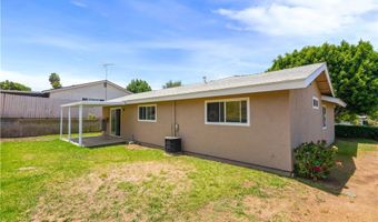 308 Retreat Ct, Fallbrook, CA 92028