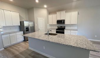 2100 Yarbrough Dr, Anna, TX 75409