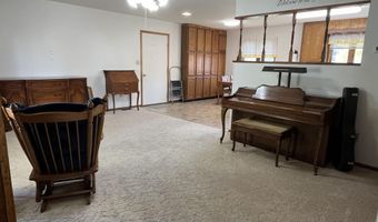 603 S 10th St, Albia, IA 52531