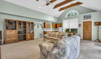 99 Holly Ln, Bayville, NJ 08721
