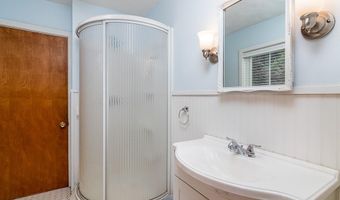 385 Ten Rod Rd, North Kingstown, RI 02852