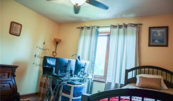 13720 Georgia Dr, Apple Valley, MN 55124