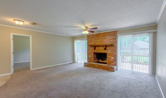 1102 Douglas Dr, Bainbridge, GA 39819