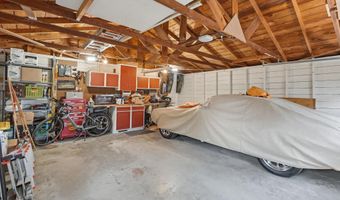 207 8th Ave, Belle Fourche, SD 57717