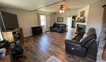 107 S State St, Bassett, NE 68714