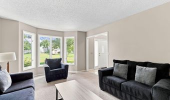 14994 Crane St NW, Andover, MN 55304