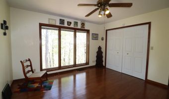 300 Mount Springs Rd, Batesville, AR 72501