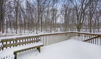 1276 Kuehnle Ct, Ann Arbor, MI 48103