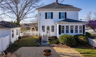 83 Lyndon Rd, Cranston, RI 02905