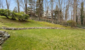 13-1 2 Hickory Dr, Greenwich, CT 06831