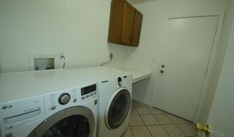 2250 W Rockwell Dr, Chandler, AZ 85224