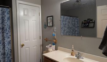 1811 MAPLE CREST Ln, Adger, AL 35006