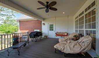206 Thornberry Pl, Ashford, AL 36312