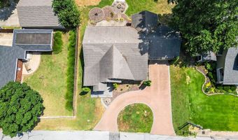 210 NW F St, Bentonville, AR 72712