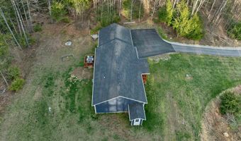 123 Parade Rd, Barnstead, NH 03218