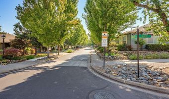 2148 Birchwood Ln, Ashland, OR 97520
