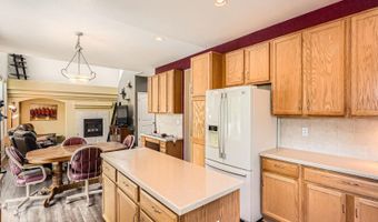 24519 E Louisiana Cir, Aurora, CO 80018