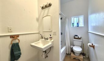 1062 N St, Arcata, CA 95521