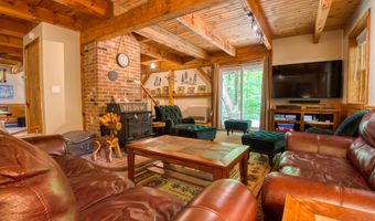 15 Burdett Rd, Bartlett, NH 03845