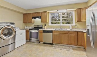 6965 Ruston Dr, Baker, LA 70714