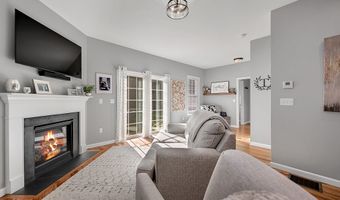 29 Covey Rd APT 19, Burlington, CT 06013