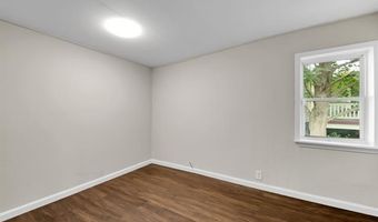 314 S MAIN St, Almont, MI 48003