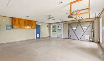 3791 Robinsonville Rd, Atmore, AL 36502