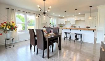1214 Mayfield Dr, Alden, NY 14004