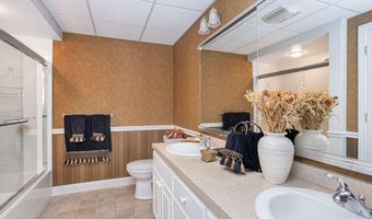 20 Sanctuary Dr, East Greenwich, RI 02818