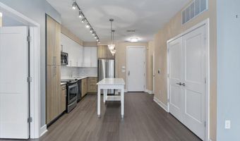 145 RIVERHAVEN Dr 309, Oxon Hill, MD 20745