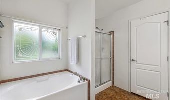 4240 N 1400 E, Buhl, ID 83316