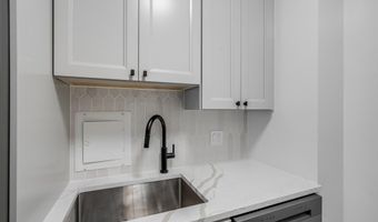 3601 WISCONSIN Ave NW 111, Washington, DC 20016