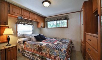 1095 W Big Portage Lake Dr NW B, Backus, MN 56435