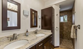 2670 Kanakanui Rd, Kihei, HI 96753