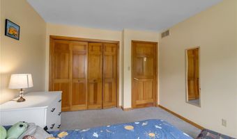 25 Fifth Ave, Amherst, NY 14221