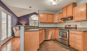 245 NW Leonard St, Abingdon, VA 24210